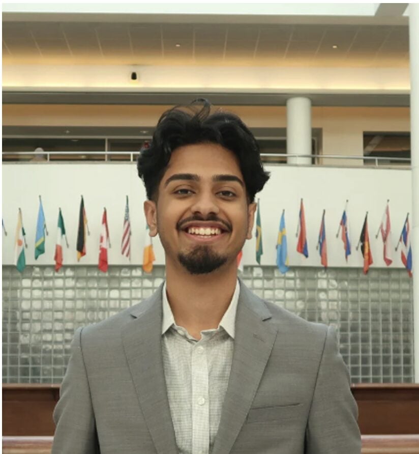 Moiz Khan
